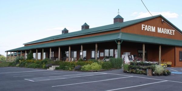 Marker-Miller Orchards & Farm Market, in Winchester, Virginia